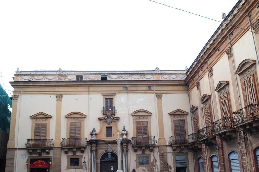 Villa La Locanda Dei Corrieri à Palerme Extérieur photo